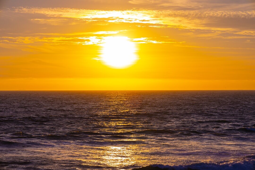 sunrise over horizon